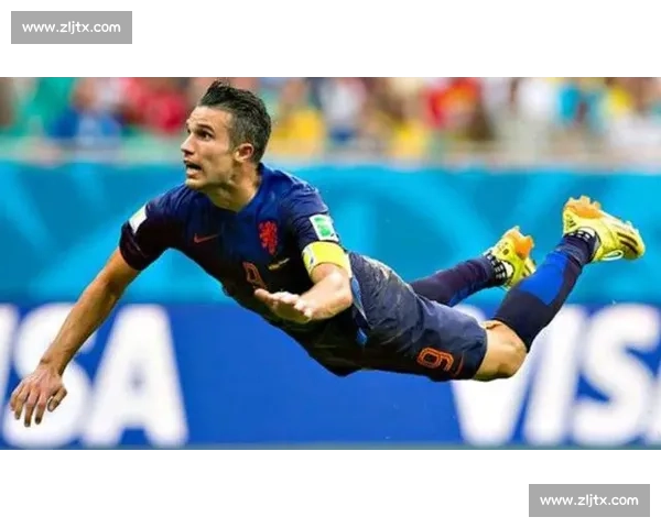 头球攻门技巧解析 如何通过精准头球破门提升比赛胜率 头球攻门技巧解析 如何通过精准头球破门提升比赛胜率